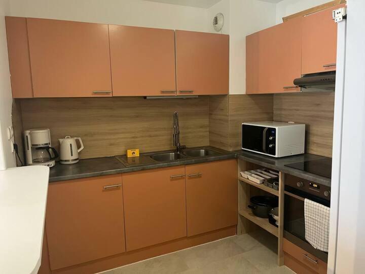 Toscane Disneyland Apartment Bmyguest Serris Exterior photo